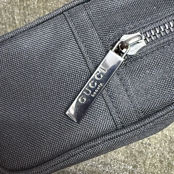 Gucci Black Toiletry Bag - Picture 3 of 5